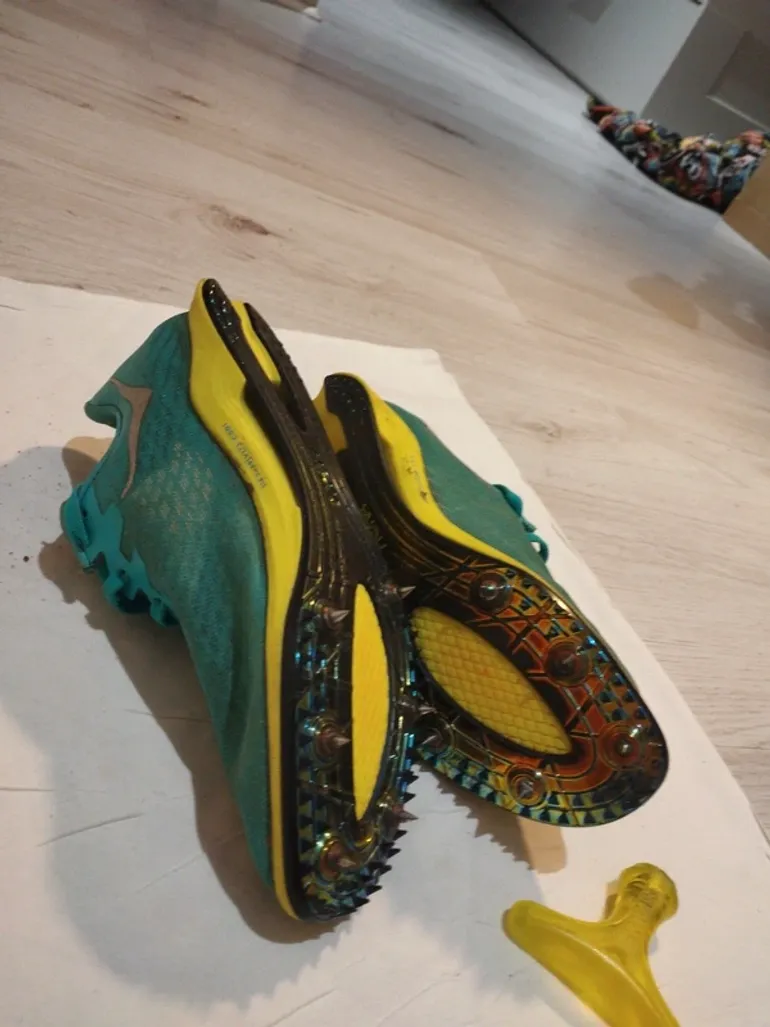 Used Hoka U Cielo X 2 Mid bike — image 7 of 9