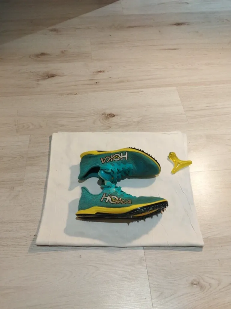 Used Hoka U Cielo X 2 Mid bike — image 3 of 9
