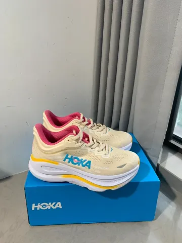 Używany Hoka Bondi 9 Running Shoes