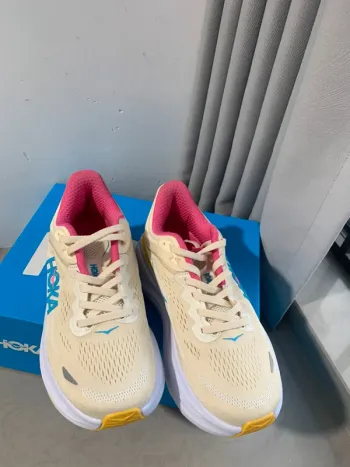 Używany Hoka Bondi 9 bike — zdjęcie 3 z 6