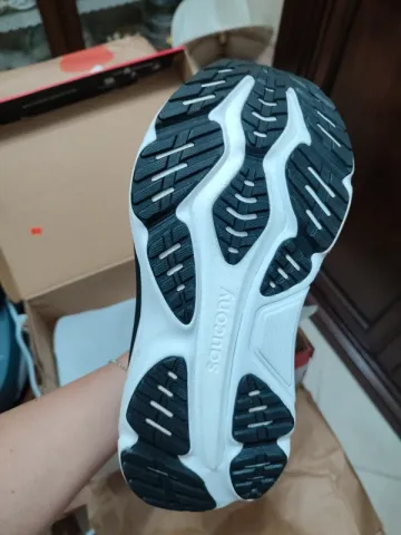 Used Saucony Hurricane 25 bike — image 6 of 6