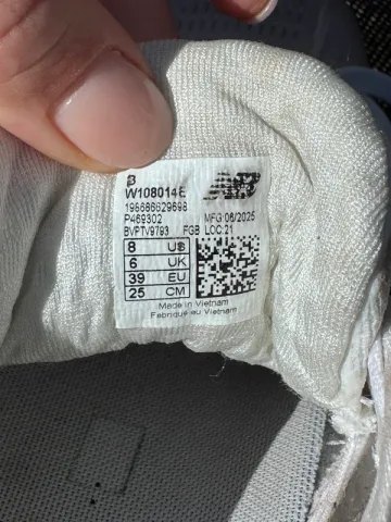 Used New Balance 1080 bike — image 6 of 6
