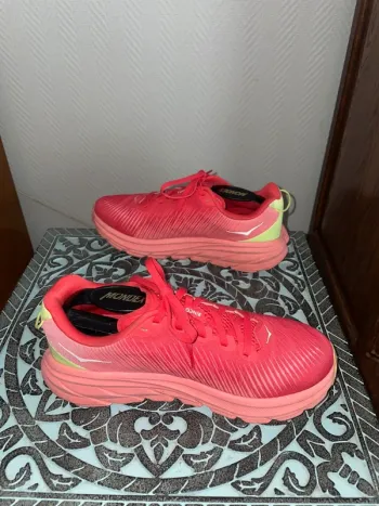 Použité Hoka Rincon 3 bike — obrázek 5 z 7