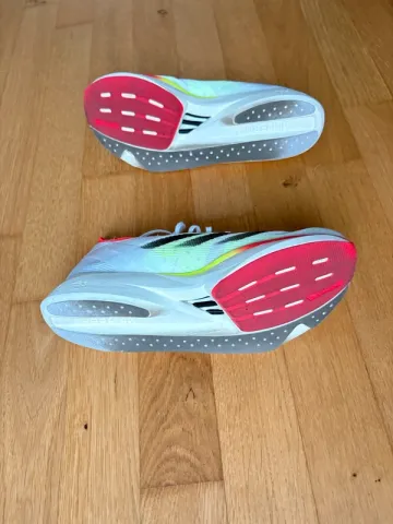 Used Adidas adizero Takumi Sen 10 bike — image 2 of 5