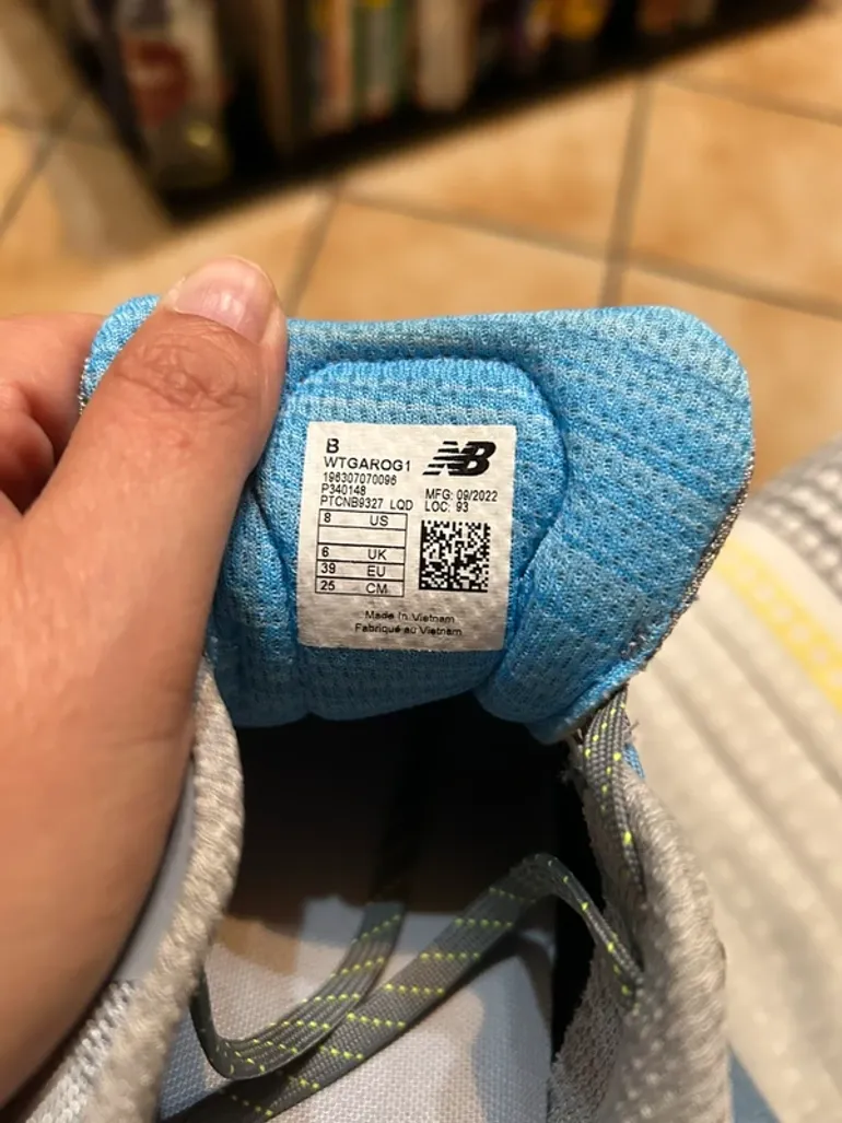 Used New Balance Fresh Foam Garoe bike — image 5 of 13