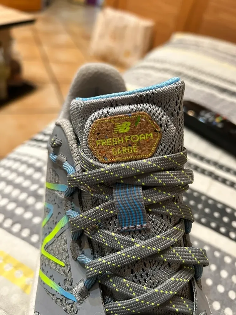 Used New Balance Fresh Foam Garoe bike — image 4 of 13