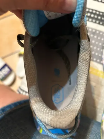Used New Balance Fresh Foam Garoe bike — image 7 of 13