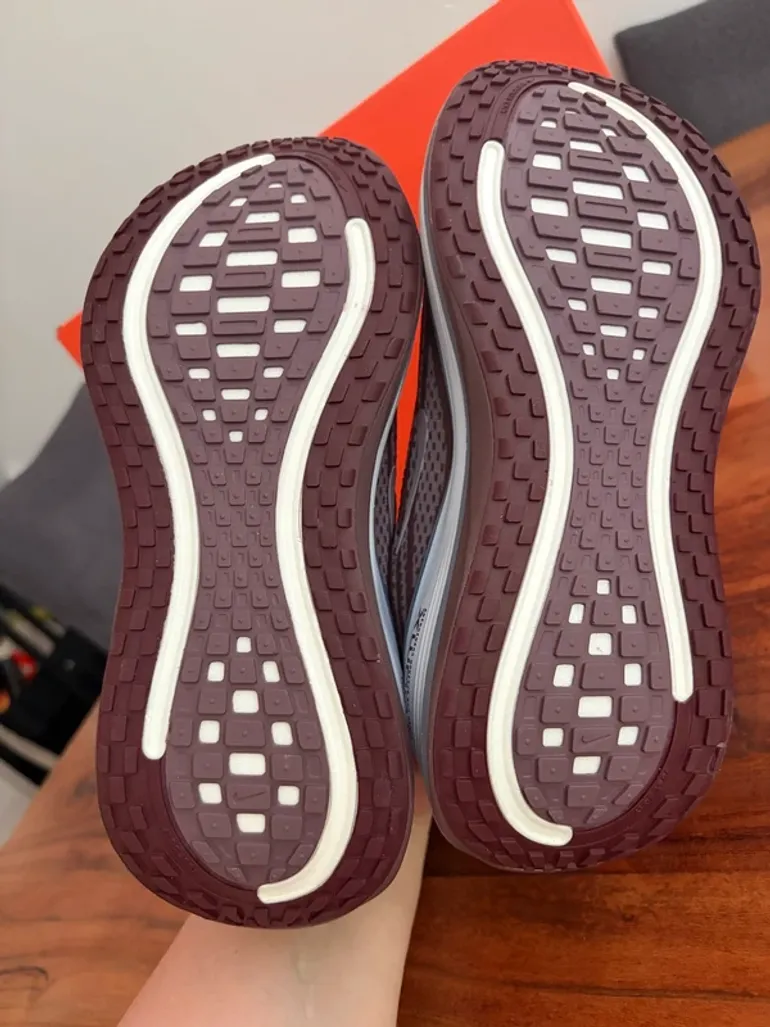 Used Nike Vomero plus bike — image 6 of 7