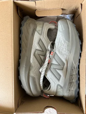 Used New Balance Running Shoes bike — image 1 of 4