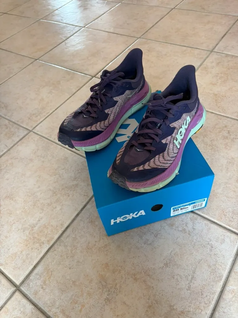 Used Hoka Mafate Speed 4 bike — image 2 of 5
