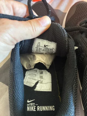 Used Nike Run Swift 2 bike — image 6 of 7