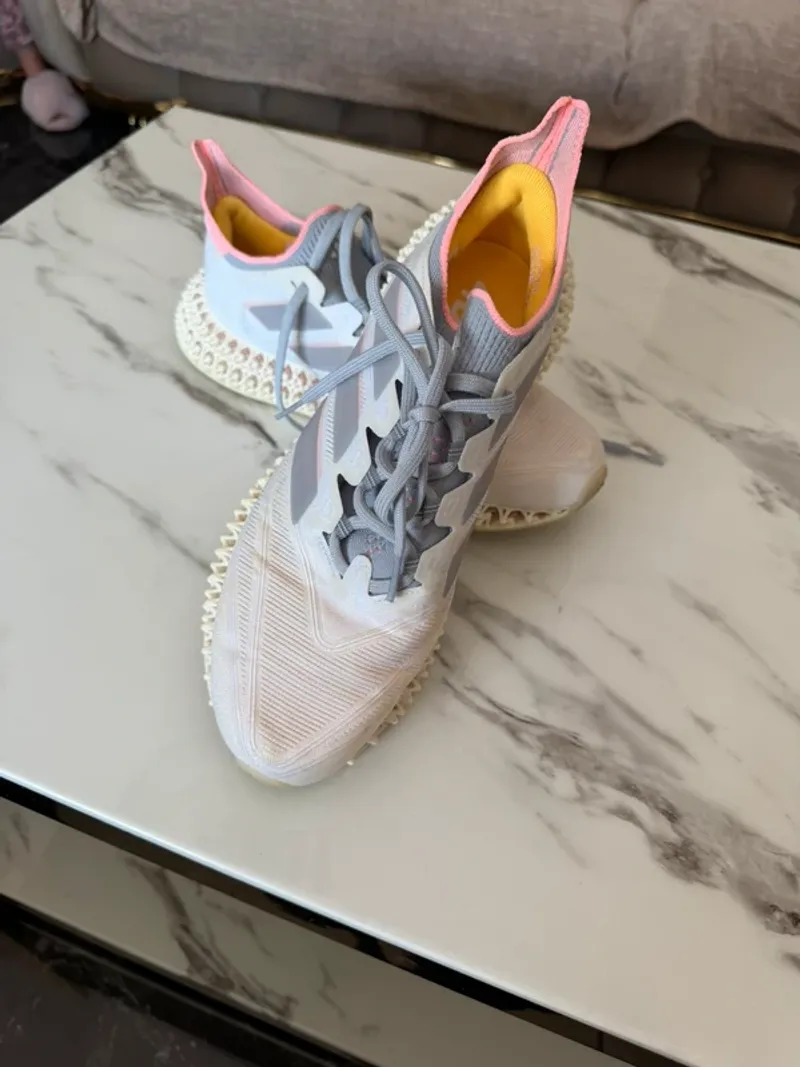 Used Adidas 4DFWD 4 Running Shoes