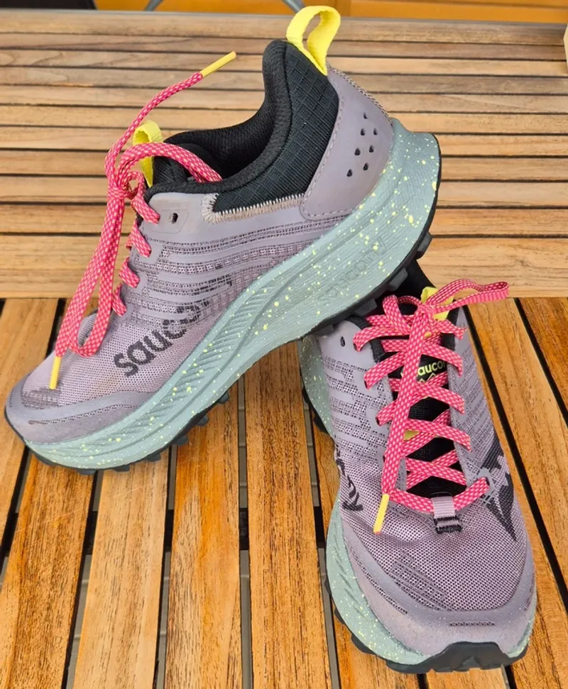 Used Saucony Sneakers Running Shoes