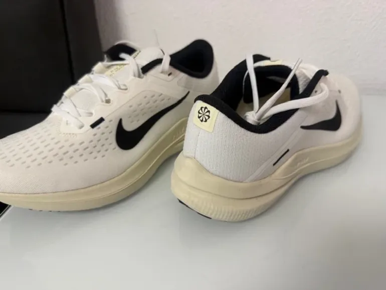 Used Nike Air Winflo 10 bike — image 4 of 6