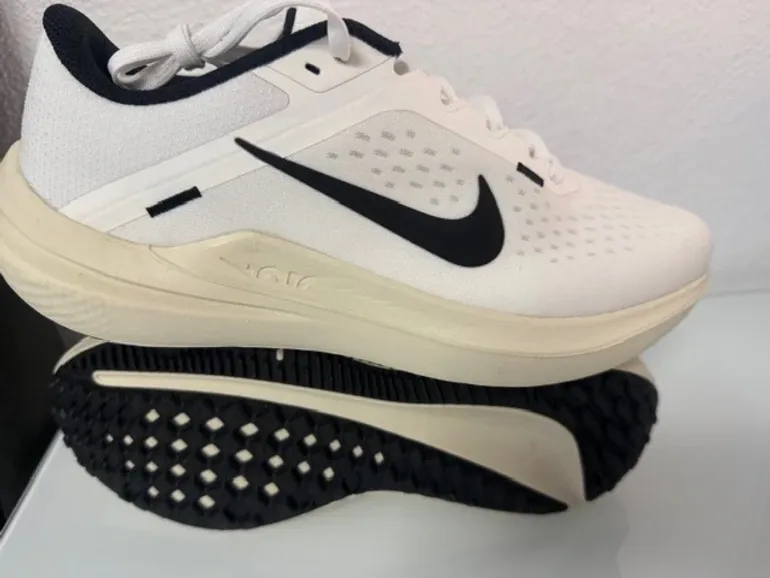 Used Nike Air Winflo 10 bike — image 6 of 6