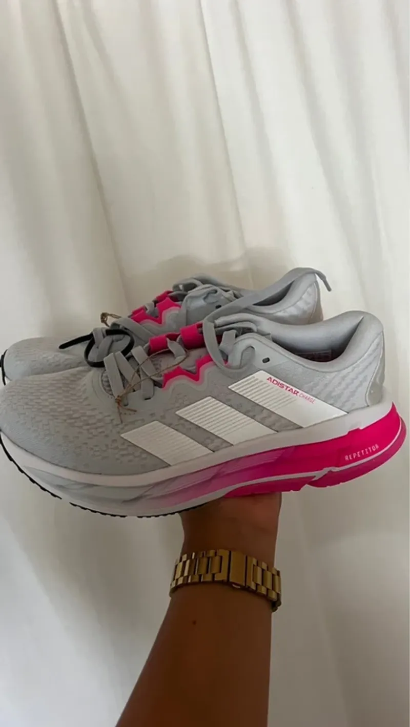 Used Adidas Adistar Charge Running Shoes