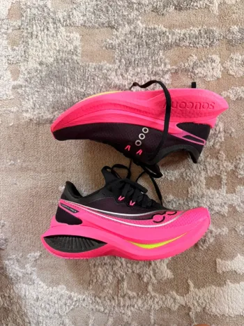 Saucony Endorphin Pro 5 bike de segunda mano — imagen 1 de 4