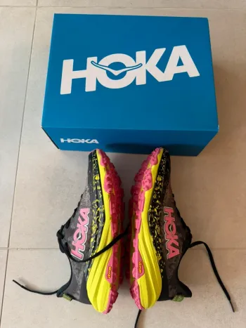 Used Hoka Speedgoat 6 bike — image 7 of 8
