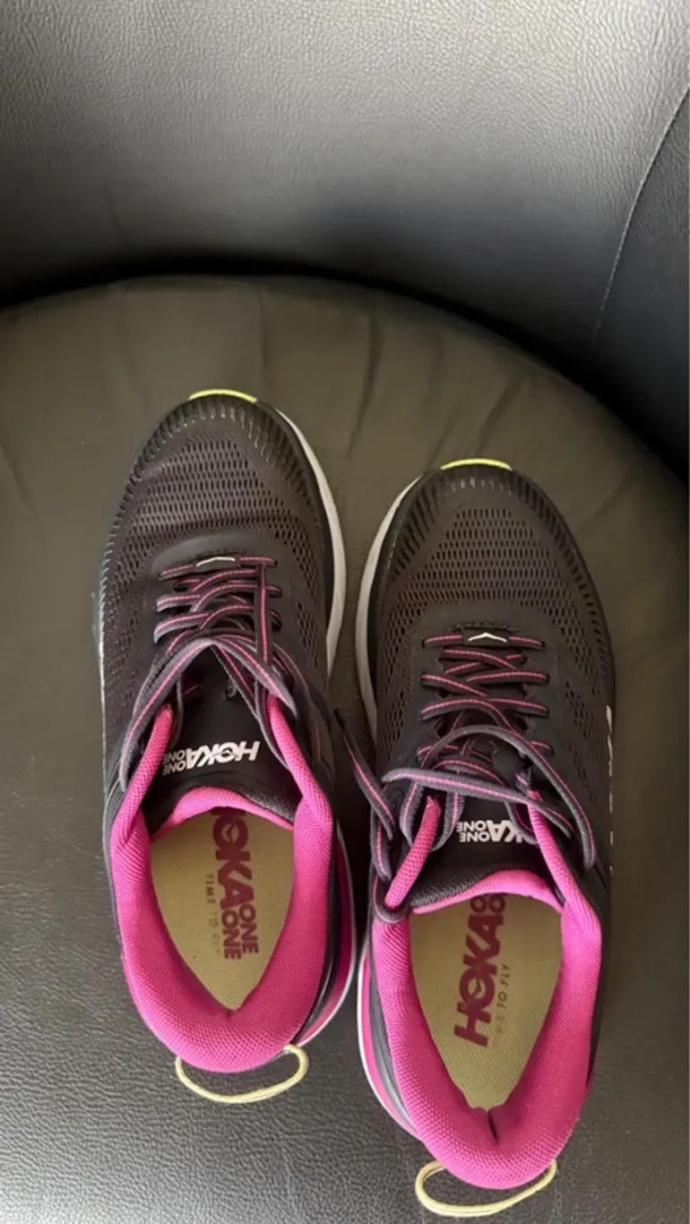 Used Hoka Laufschuhe bike — image 2 of 4