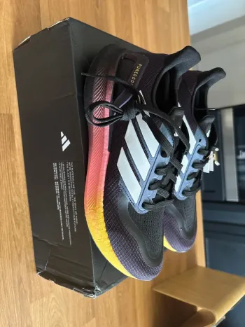 Used Adidas Pureboost W5 bike — image 5 of 7