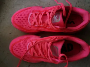 Tweedehands Nike Vomero 18 bike — afbeelding 5 van 7
