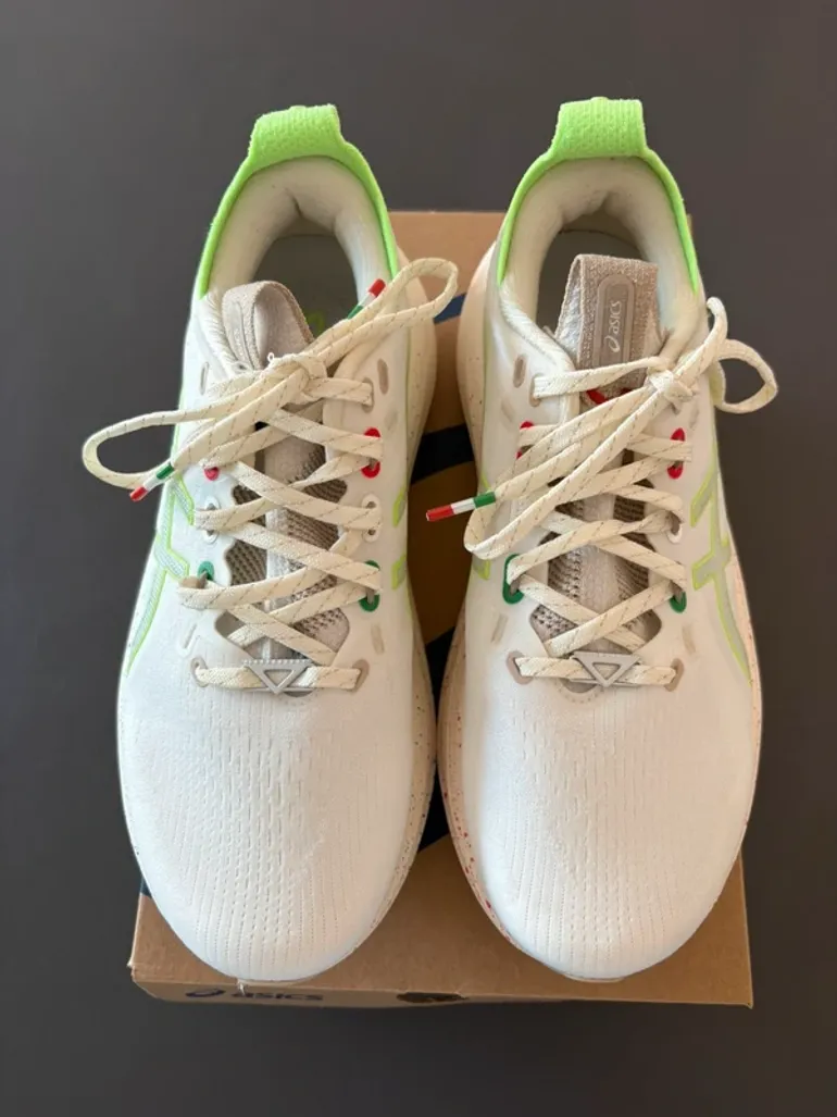 Tweedehands Asics Gel Nimbus 28 bike — afbeelding 2 van 7