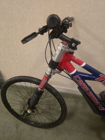 Used Cannondale Prophet 700 SL bike — image 7 of 9