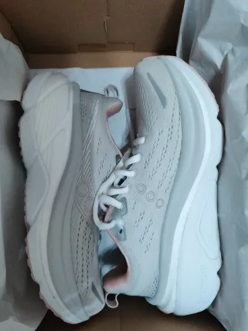 Saucony Hurricane 25 Running Shoes d'occasion