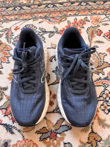 Used New Balance Sneaker bike — image 1 of 5