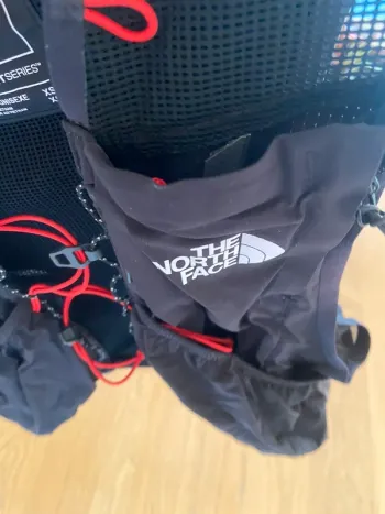 The North Face Gilet d'hydratation bike d'occasion — image 3 sur 5