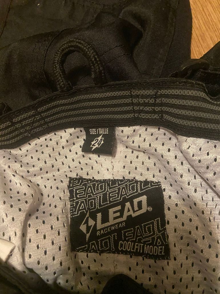Brugt lead Racewear Apparel 2023 bike — billede 7 af 8