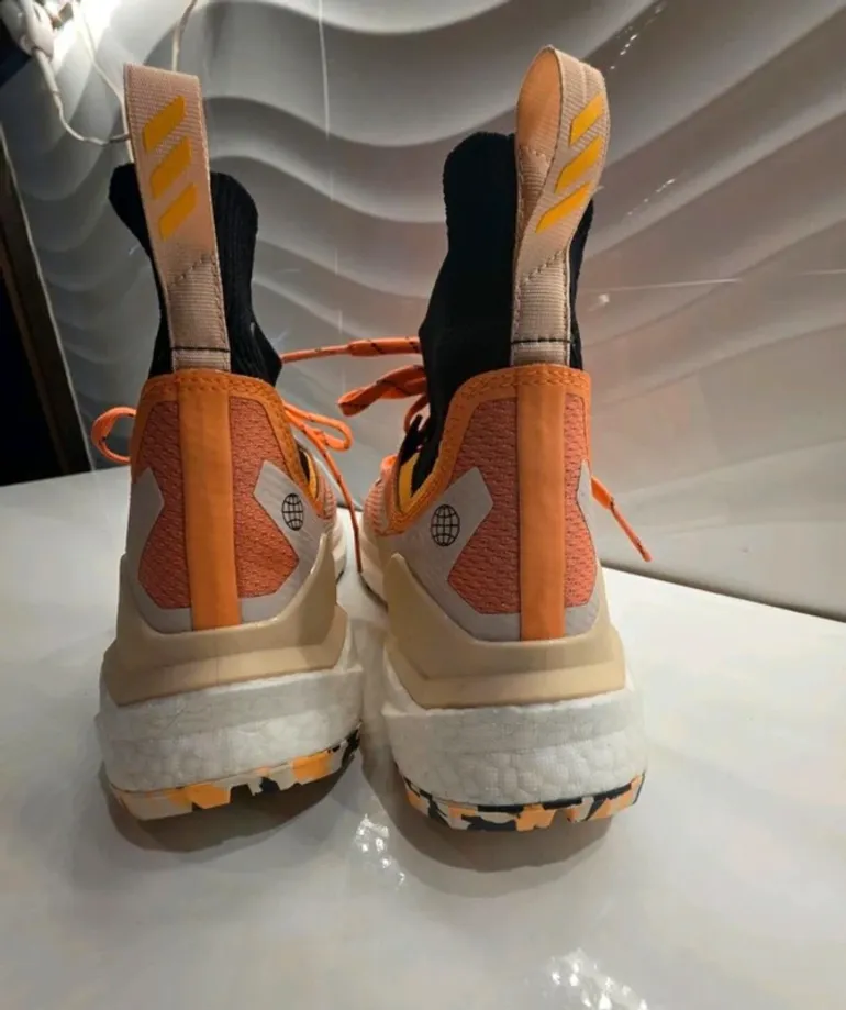 Used Adidas Terrex Free Hiker 2.0 bike — image 5 of 10
