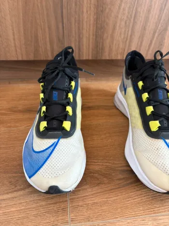 Nike Running Shoes bike d'occasion — image 5 sur 6