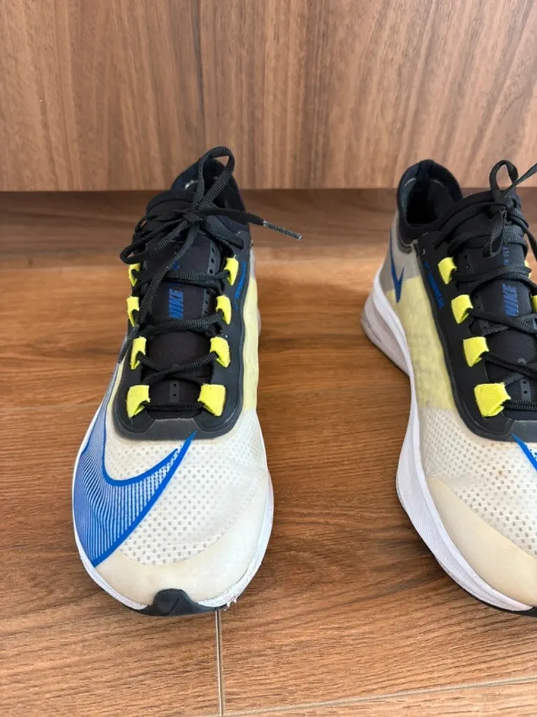 Nike Running Shoes bike d'occasion — image 5 sur 6