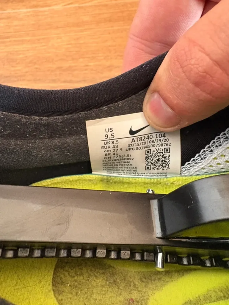 Nike Running Shoes bike d'occasion — image 6 sur 6