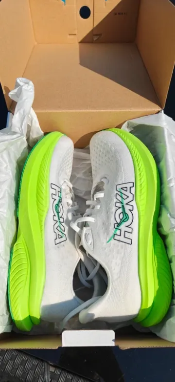 Used Hoka Match 6 Running Shoes