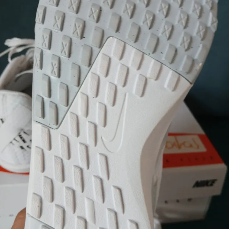 Used Nike Zoom Rival Waffle bike — image 8 of 14