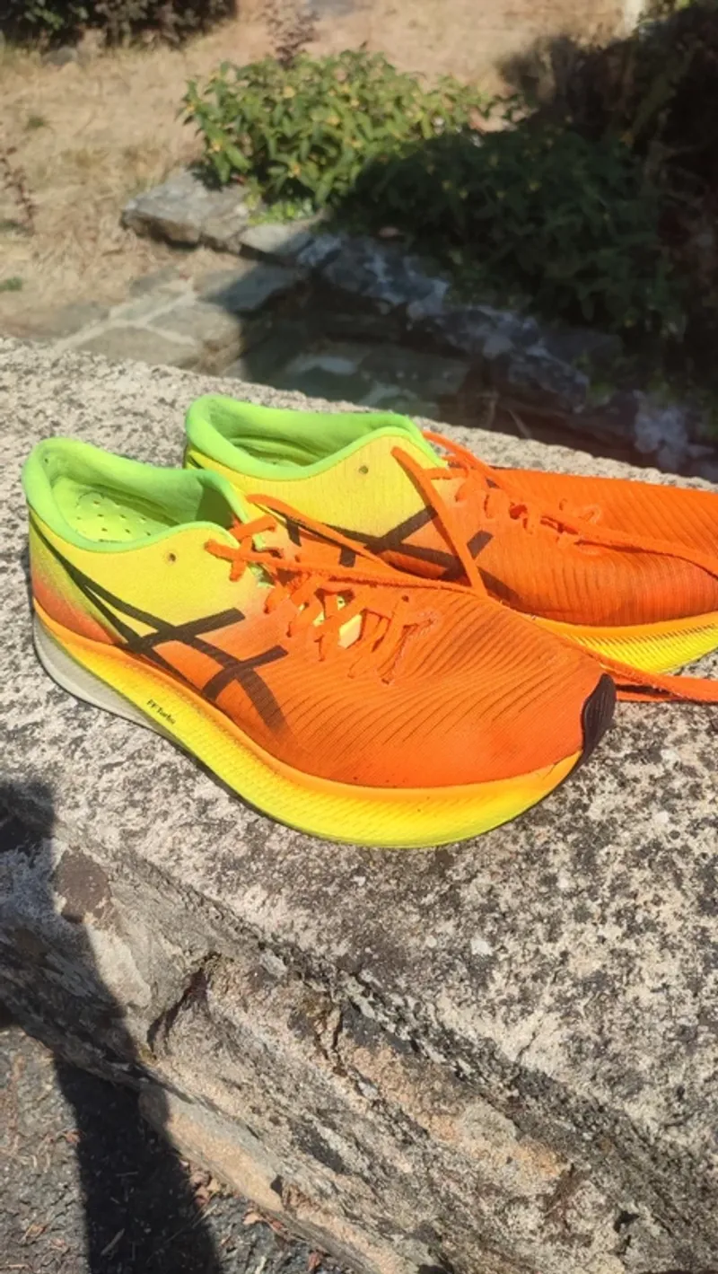 Gebrauchtes Orange Metaspeed Sky Running Shoes