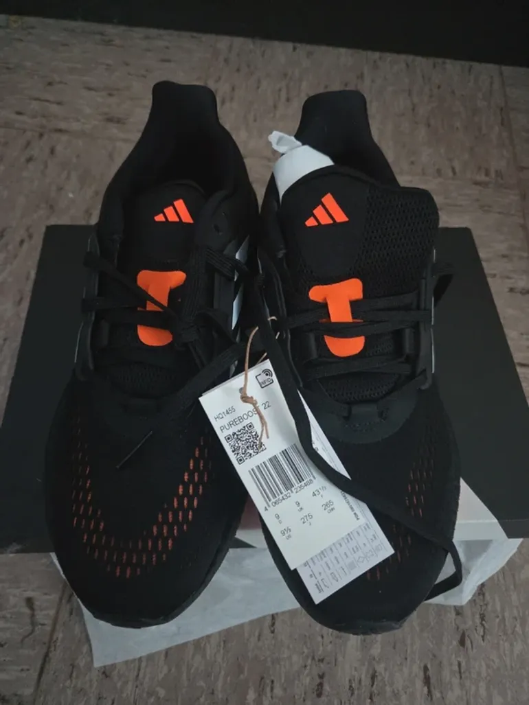 Used Adidas pureboost 22 bike — image 2 of 6