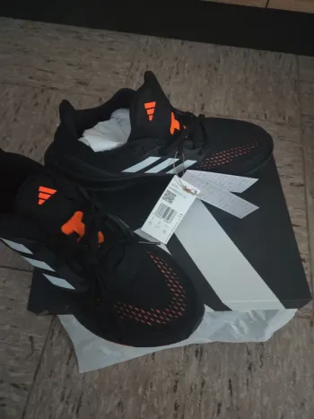 Used Adidas pureboost 22 bike — image 6 of 6