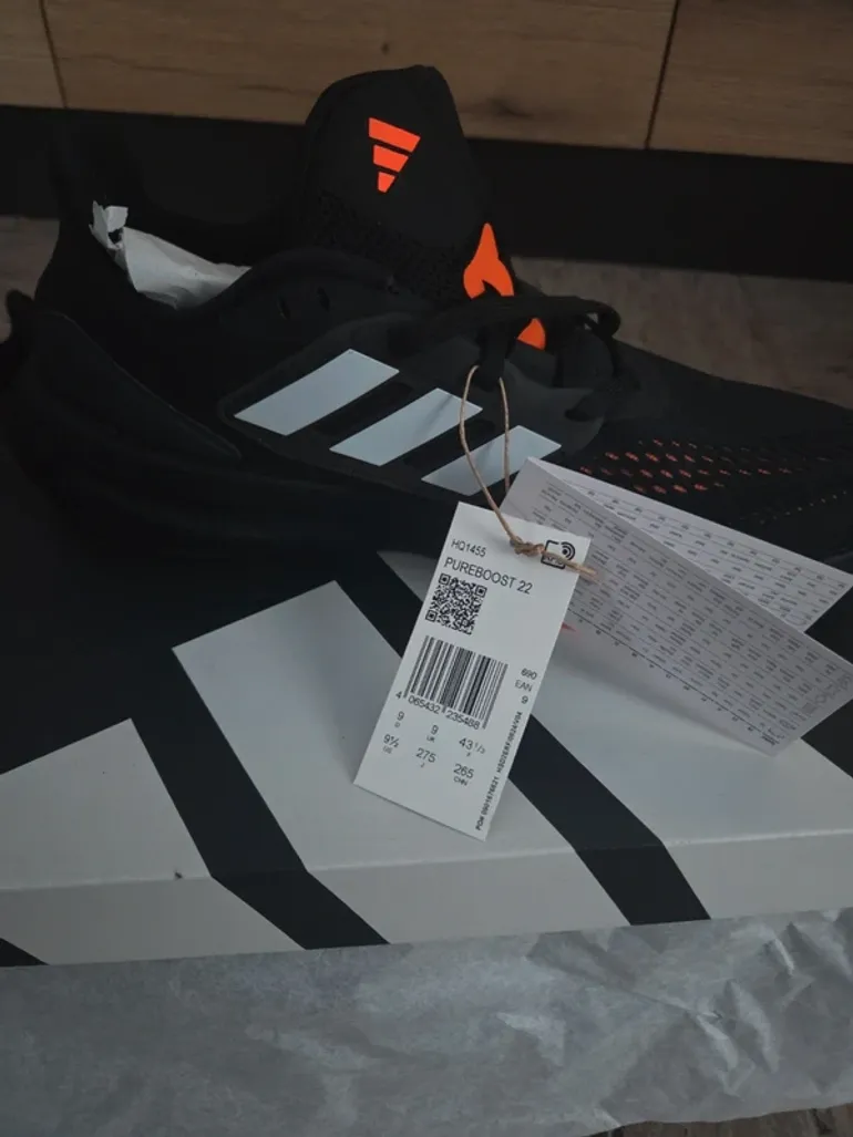 Used Adidas pureboost 22 bike — image 4 of 6
