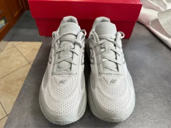 Used New Balance 1080 v15 Grey Days bike — image 3 of 7