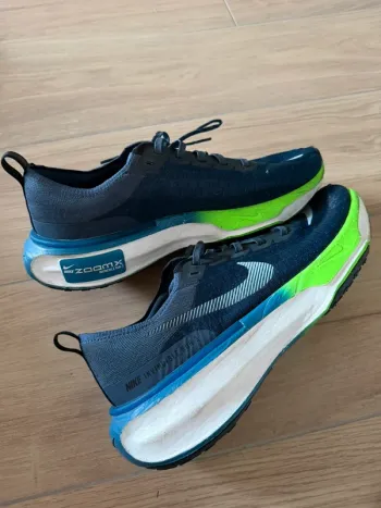 Used Nike ZoomX bike — image 3 of 6