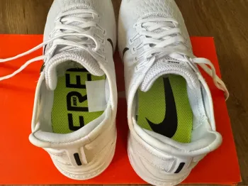 Used Nike Free RN bike — image 4 of 4
