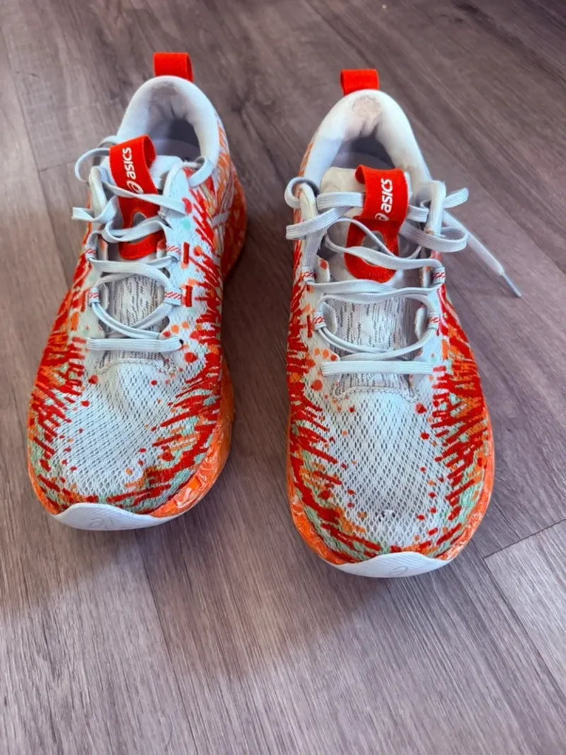 Gebrauchtes Orange Tri 16 Running Shoes