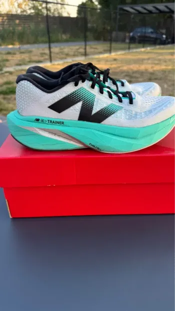 Used New Balance Supercomp Trainer v3 bike — image 1 of 6