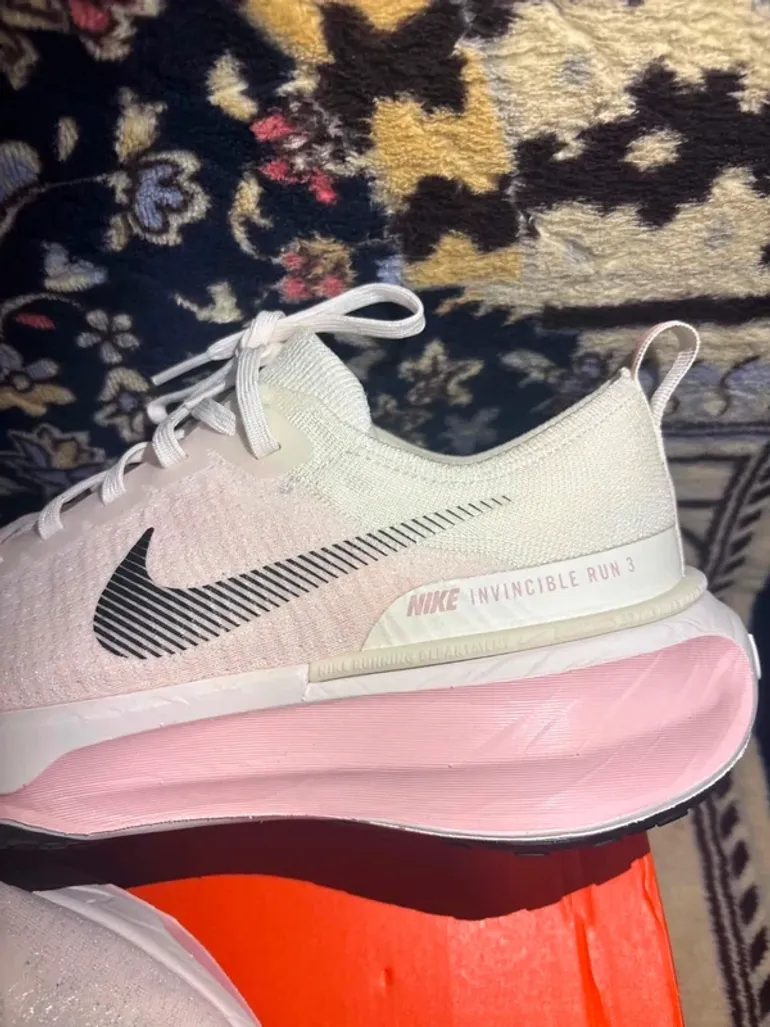 Used Nike ZoomX Invincible Run bike — image 6 of 15