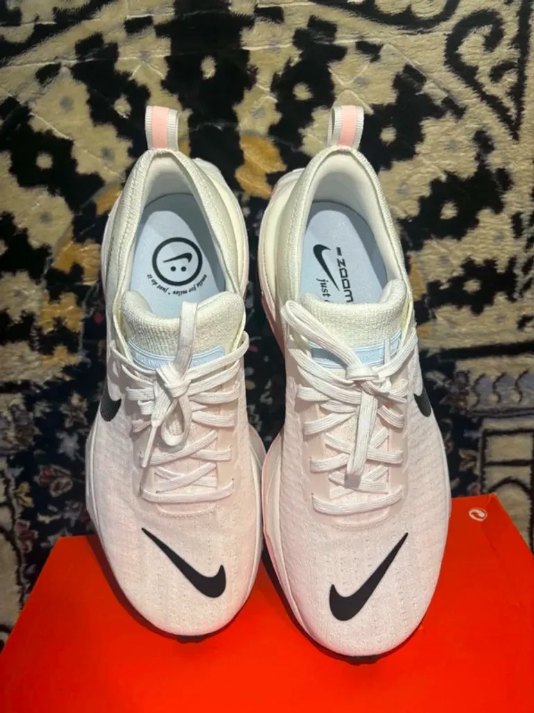 Used Nike ZoomX Invincible Run bike — image 4 of 15