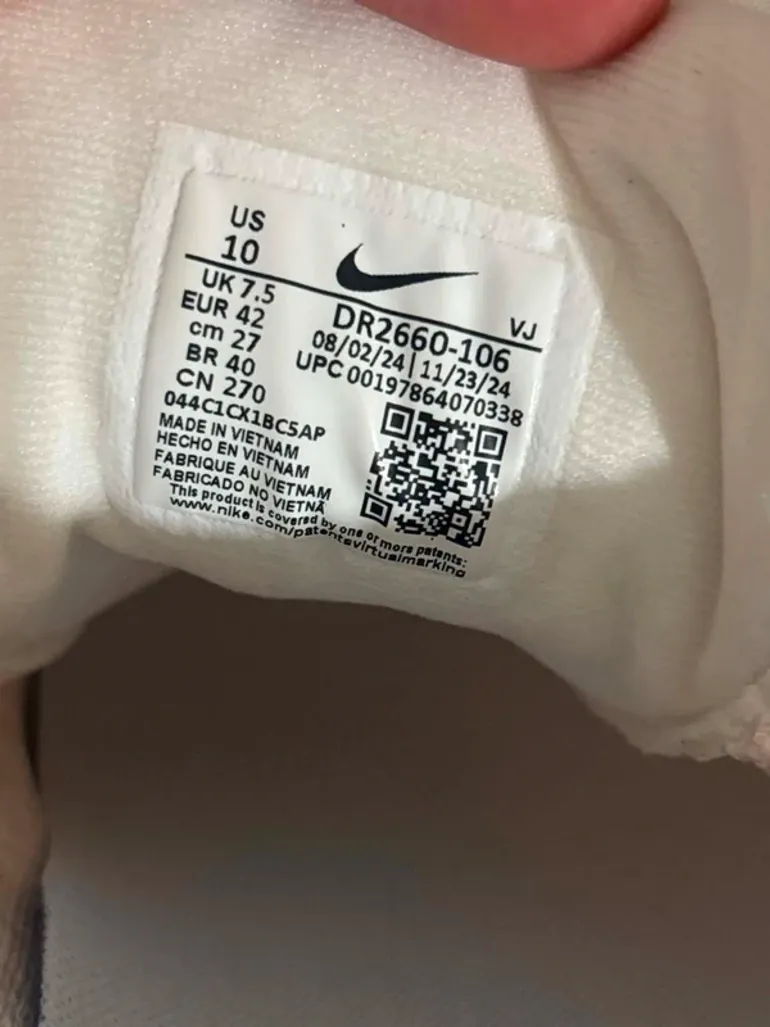 Used Nike ZoomX Invincible Run bike — image 15 of 15