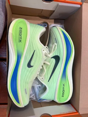 Nike Vomero Plus Running Shoes de segunda mano